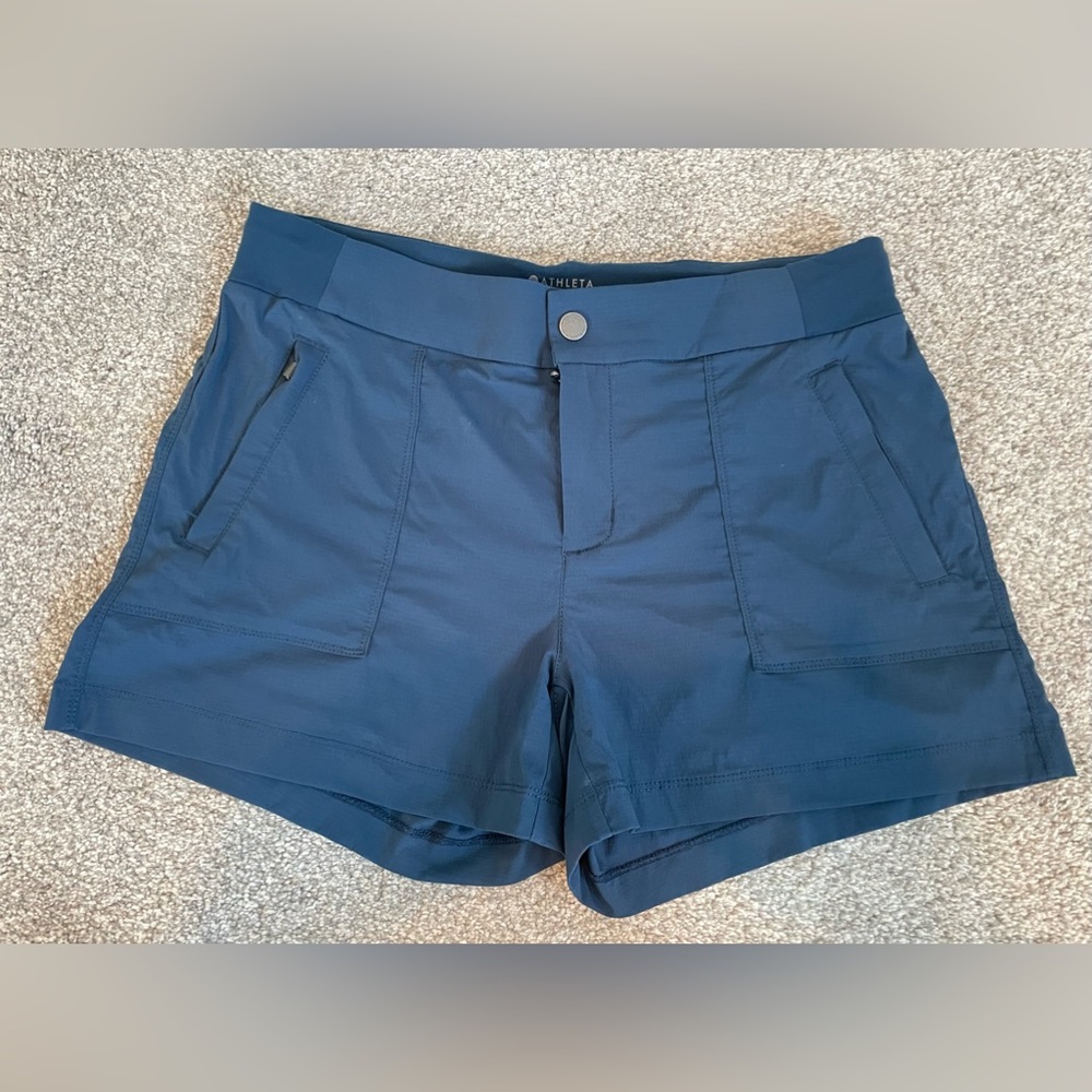 Athleta Trekkie North Teal Blue Shorts size 10